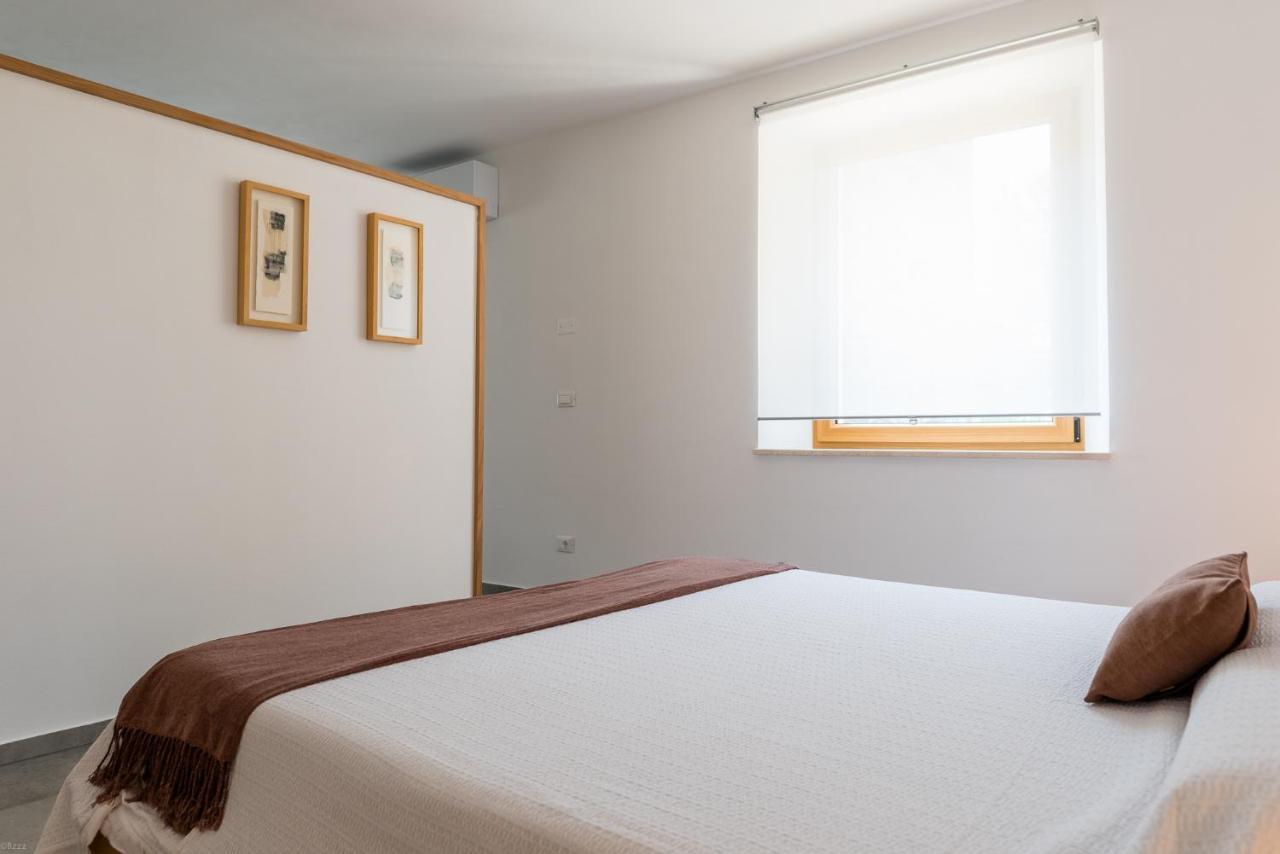 Ferienwohnung L'Abbraccio Della Quercia Momjan Exterior foto