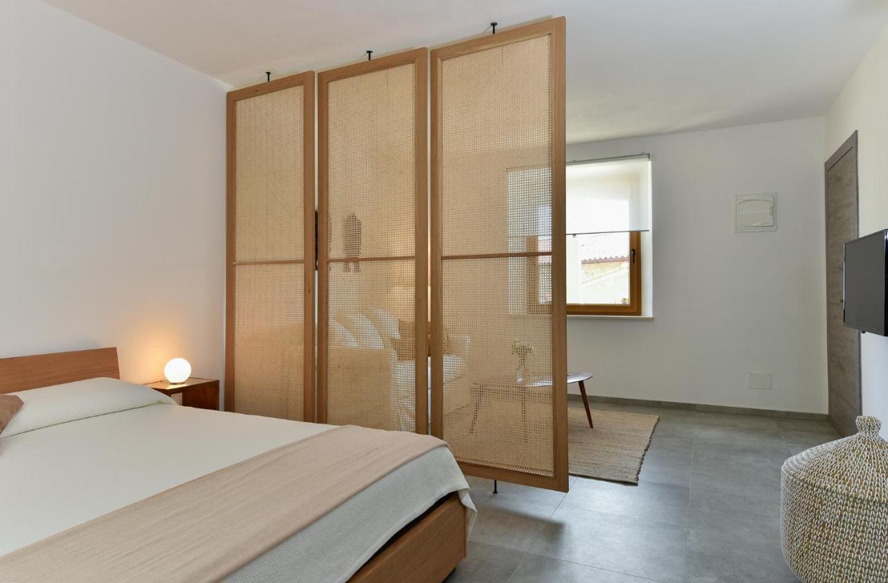 Ferienwohnung L'Abbraccio Della Quercia Momjan Exterior foto